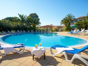 Отель Apartment Les Perles de Saint Tropez - POG160  Гримо